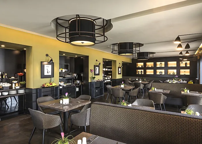 The Glam Hotel 4*