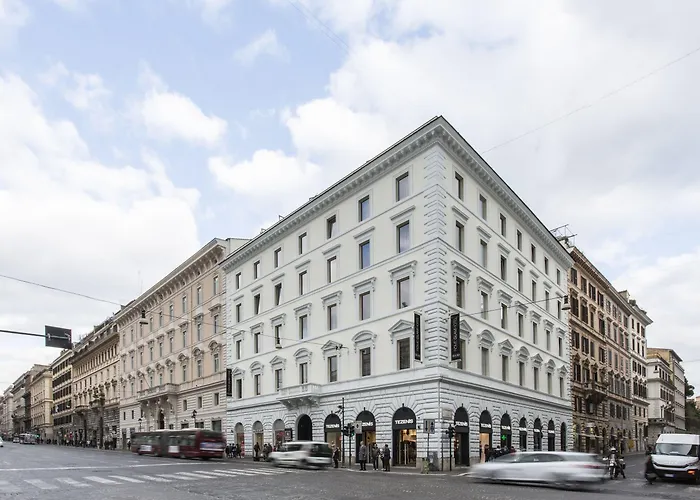 Hotel The Glam