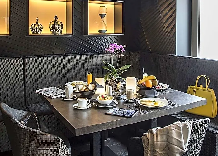 Hotel The Glam 4*