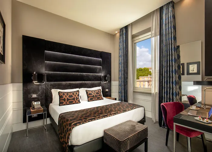 The Glam Hotel 4*